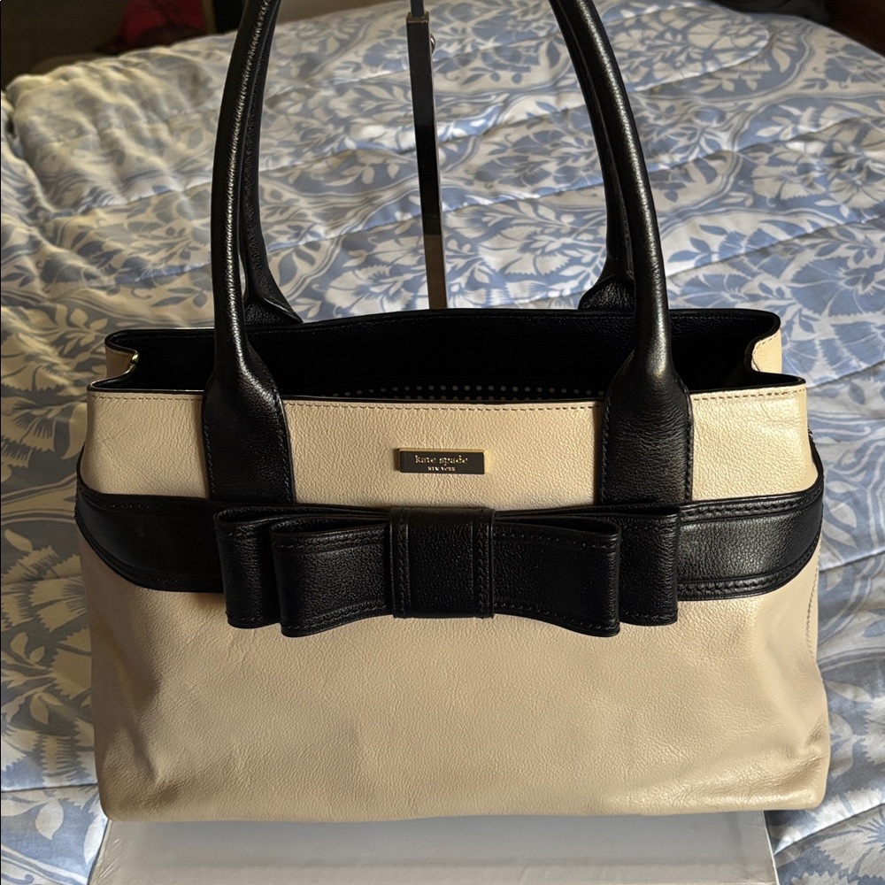 Kate Spade Two-Tone Bow Tote Bag - Black & Cream